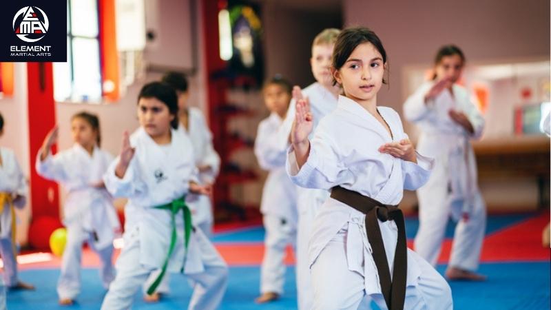 How Kung Fu Training Encourages a Balanced Life 